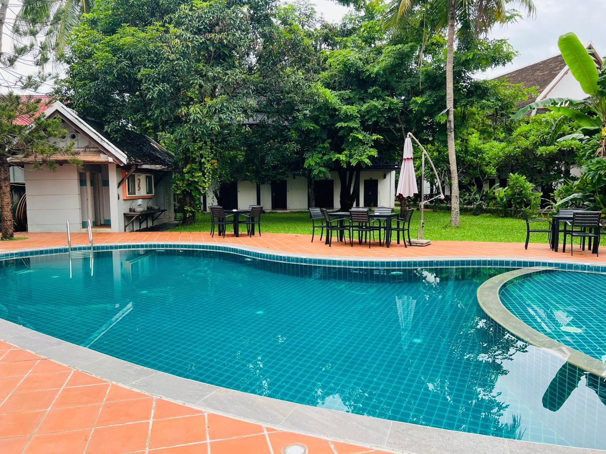Meuangluang Hotel لوانغ برابانغ المظهر الخارجي الصورة